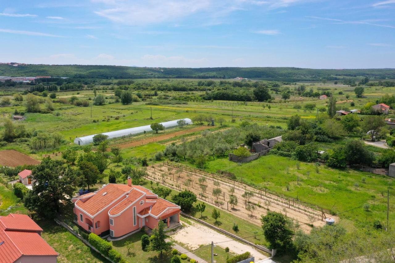 Villa Easyliving House Near Zadar à Posedarje Extérieur photo