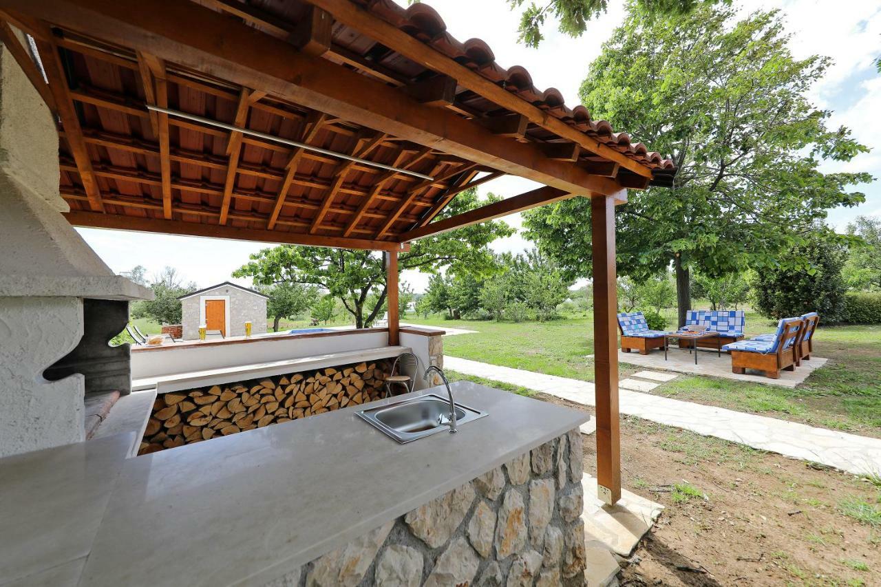 Villa Easyliving House Near Zadar à Posedarje Extérieur photo