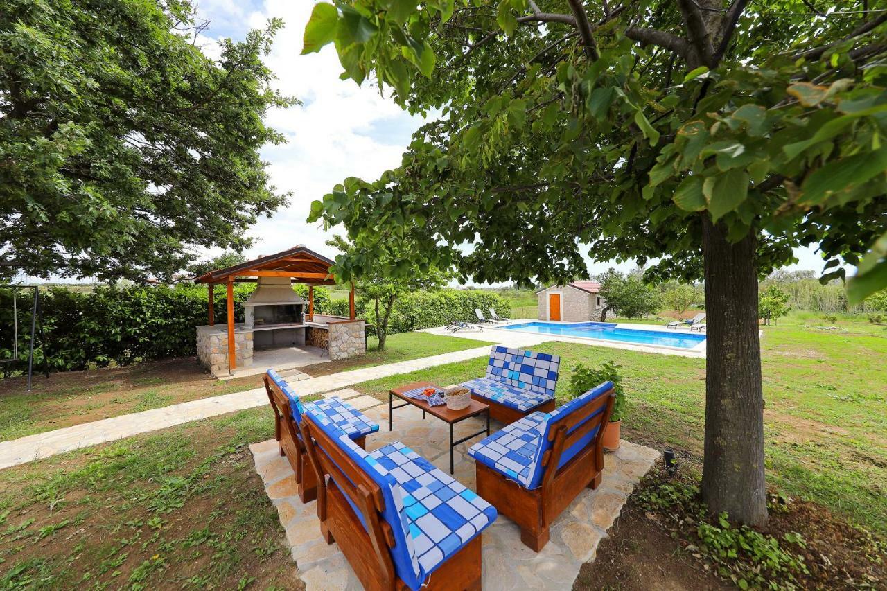 Villa Easyliving House Near Zadar à Posedarje Extérieur photo
