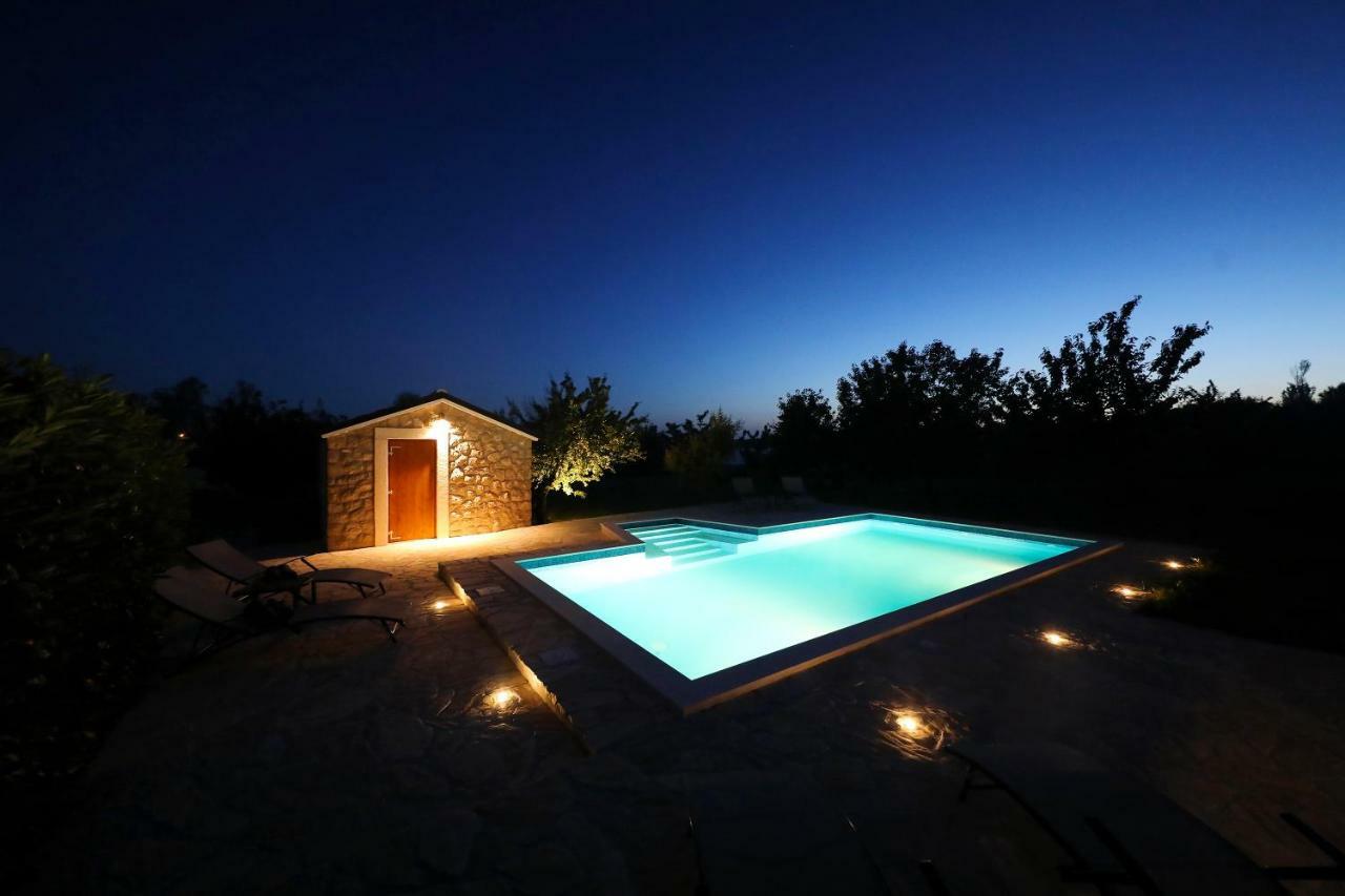 Villa Easyliving House Near Zadar à Posedarje Extérieur photo