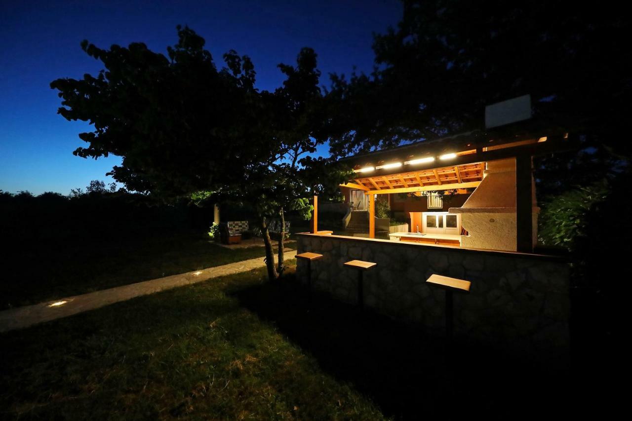 Villa Easyliving House Near Zadar à Posedarje Extérieur photo